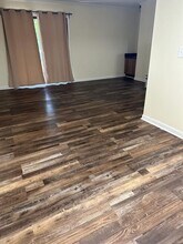 616 Barrington Hills Dr in Atlanta, GA - Building Photo - Building Photo