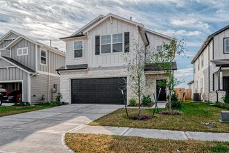 21374 Rising Fawn Rd in Porter, TX - Building Photo - Building Photo