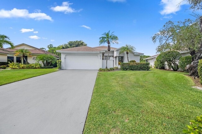 6878 Touchstone Cir, Unit 102 in West Palm Beach, FL - Building Photo - Building Photo