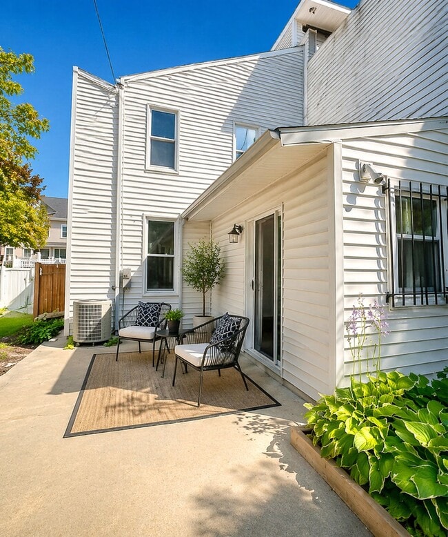 property at 1411 W North Ave