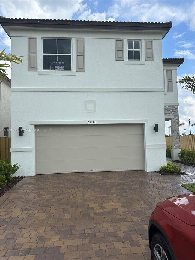 property at 2430 SE 24th Dr