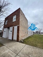 3904 Deodar St-Unit -2F in East Chicago, IN - Building Photo - Building Photo