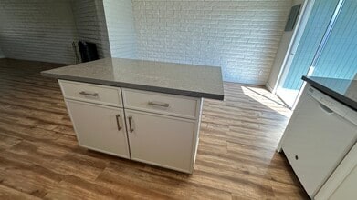 2808 S Mill Ave in Tempe, AZ - Foto de edificio - Building Photo