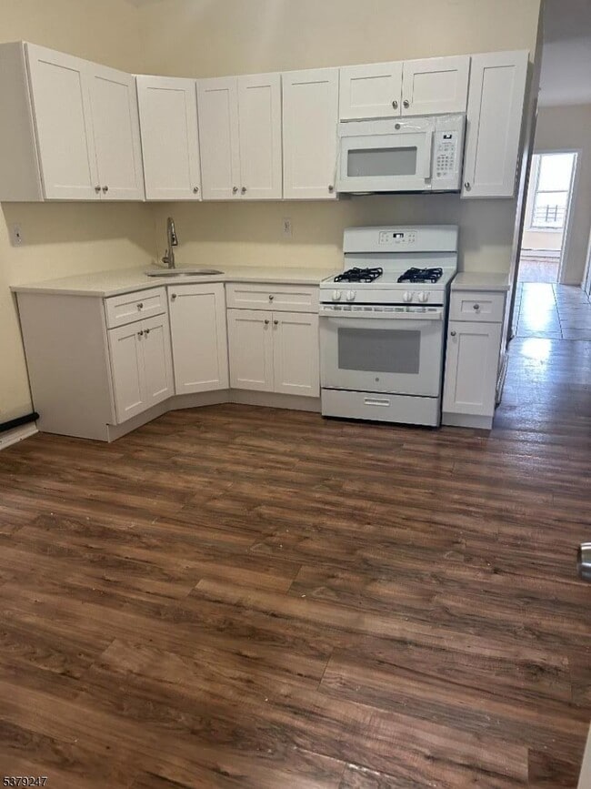 339 16th Ave in Irvington, NJ - Building Photo - Building Photo