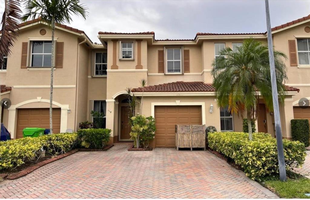118 Riverwalk Cir in Sunrise, FL - Building Photo