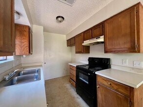 2905 Terry Ct in Denton, TX - Foto de edificio - Building Photo