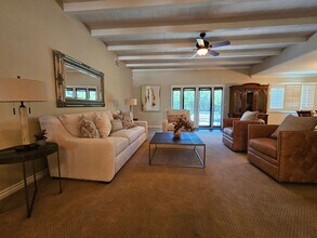 1569 N Euclid Ave in Upland, CA - Building Photo - Building Photo
