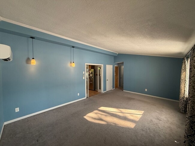 7215 Shady Ln in Fort Wayne, IN - Building Photo - Building Photo