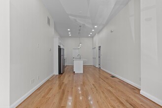 530 N Carrollton Ave in Baltimore, MD - Building Photo - Building Photo