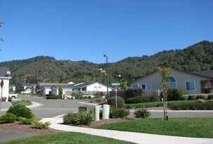 Emerald Coast Estates in Brookings, OR - Building Photo