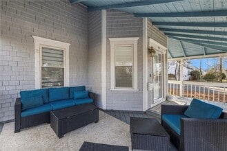 206 Riverside Ave in Warwick, RI - Building Photo - Building Photo