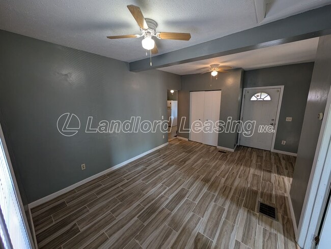 259 Lake Ave in Elyria, OH - Building Photo - Building Photo