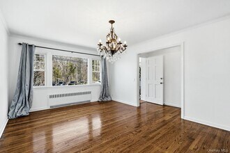 317 Hornidge Rd in Mamaroneck, NY - Foto de edificio - Building Photo
