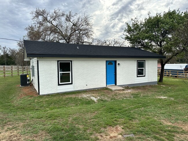 property at 11410 Red Hill Rd