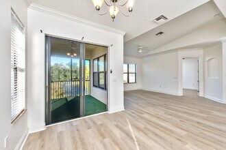 1310 Corso Palermo Ct-Unit -4 in Naples, FL - Building Photo - Building Photo