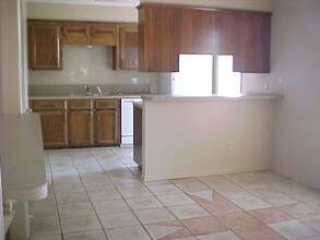 407 Princeton Cir in College Station, TX - Building Photo - Building Photo