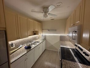 1896 Palmland Dr in Boynton Beach, FL - Building Photo - Building Photo