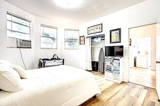 2604 Post St, Unit # 2 in Jacksonville, FL - Building Photo - Building Photo