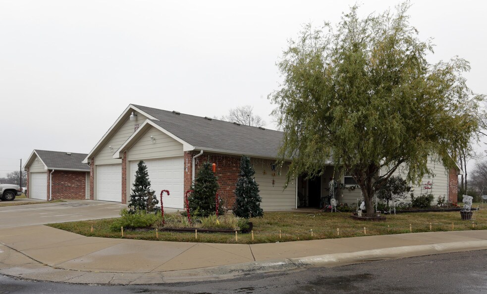 Mabank Duplexes Apartments Mabank, TX Apartments For Rent