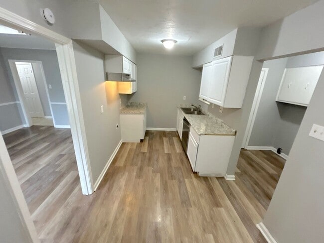 3436 Ridgemont Ave in Memphis, TN - Building Photo - Building Photo