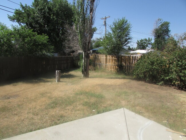 825 E Meade St in Rapid City, SD - Building Photo - Building Photo