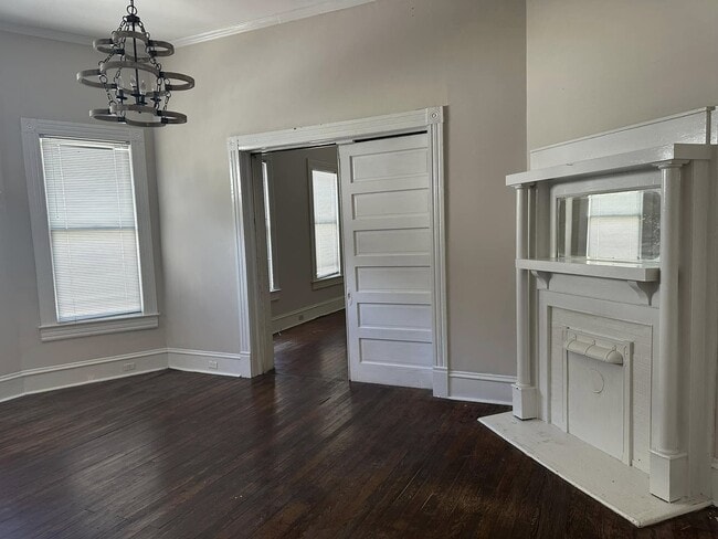 2534 NAPIER AVE, Unit Right in Macon, GA - Foto de edificio - Building Photo