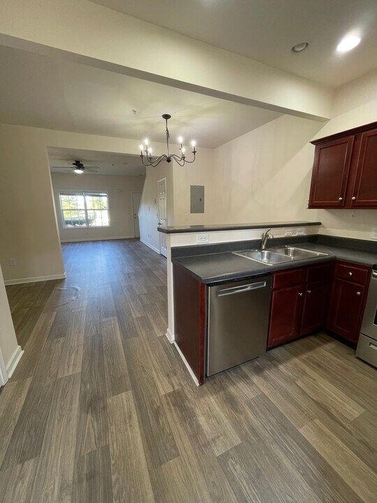 4007 Clinton Ln in Spring Hill, TN - Building Photo