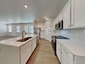 16369 Aubergine Aly in Montverde, FL - Foto de edificio - Building Photo