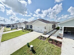 507 Voltaire Dr in Spring Hill, FL - Building Photo - Building Photo