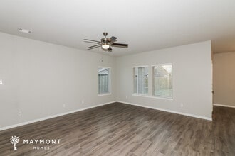 6850 Escondido Dr in Arcola, TX - Building Photo - Building Photo