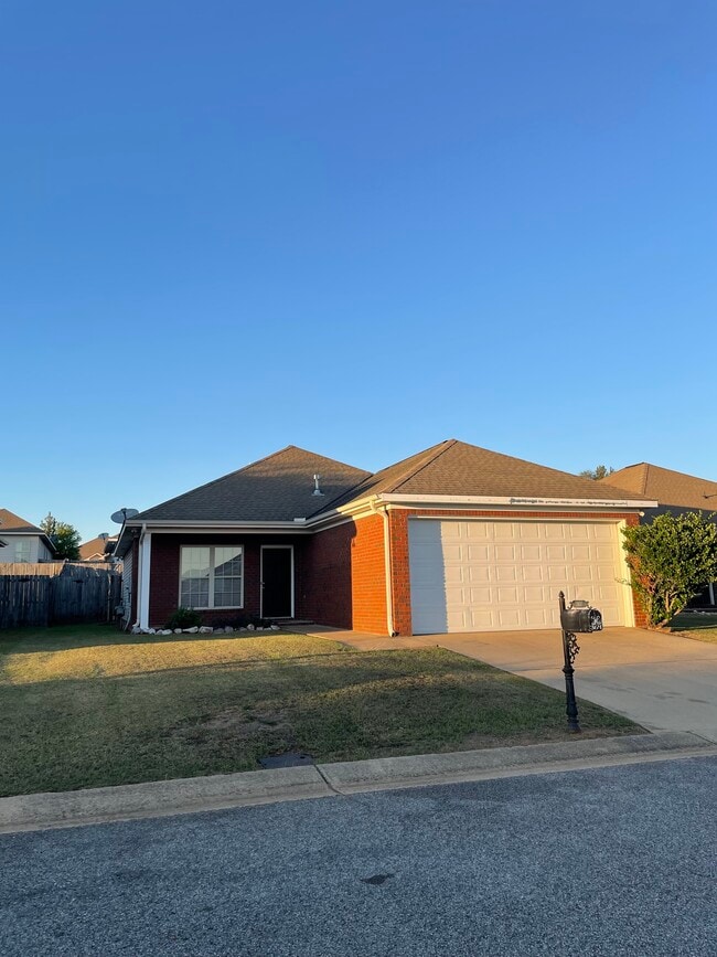 364 Split Rail Dr in Tuscaloosa, AL - Building Photo - Building Photo