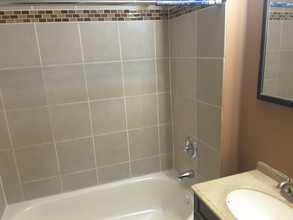6834 S Ada St-Unit -2nd in Chicago, IL - Building Photo - Building Photo