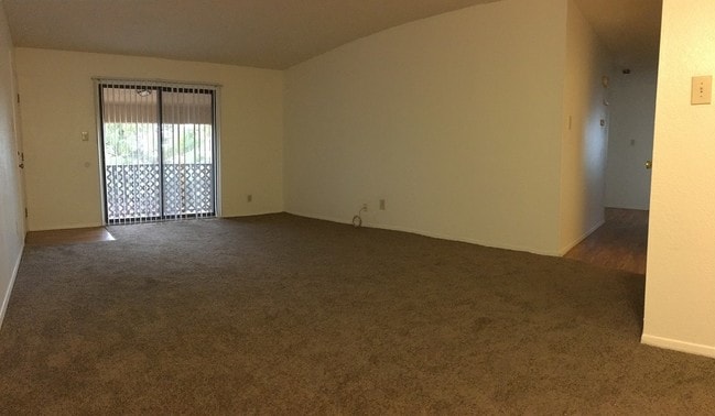 Vista on Majestic in Las Cruces, NM - Building Photo - Building Photo