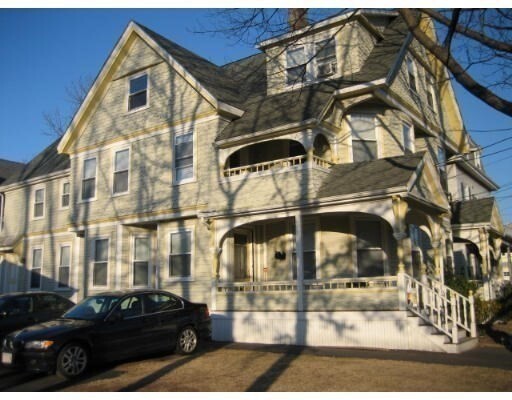 67 Pearl St in Newton, MA - Building Photo