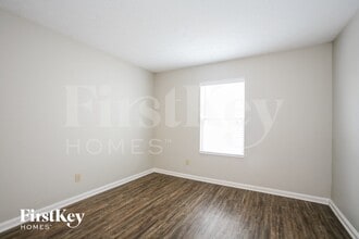 6046 Lake Freeman Dr in Indianapolis, IN - Building Photo - Building Photo