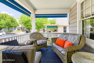 82 Franklin Ave in Ocean Grove, NJ - Building Photo - Building Photo