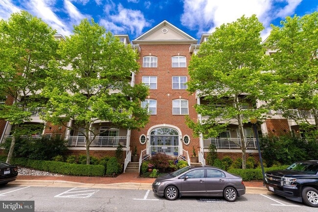 property at 5112 Donovan Dr