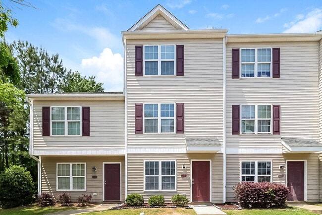 property at 20 Red Ln