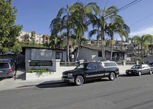 2250 Congress St in San Diego, CA - Building Photo - Building Photo