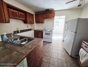 1510 Cleveland Ave in Palatka, FL - Building Photo - Building Photo