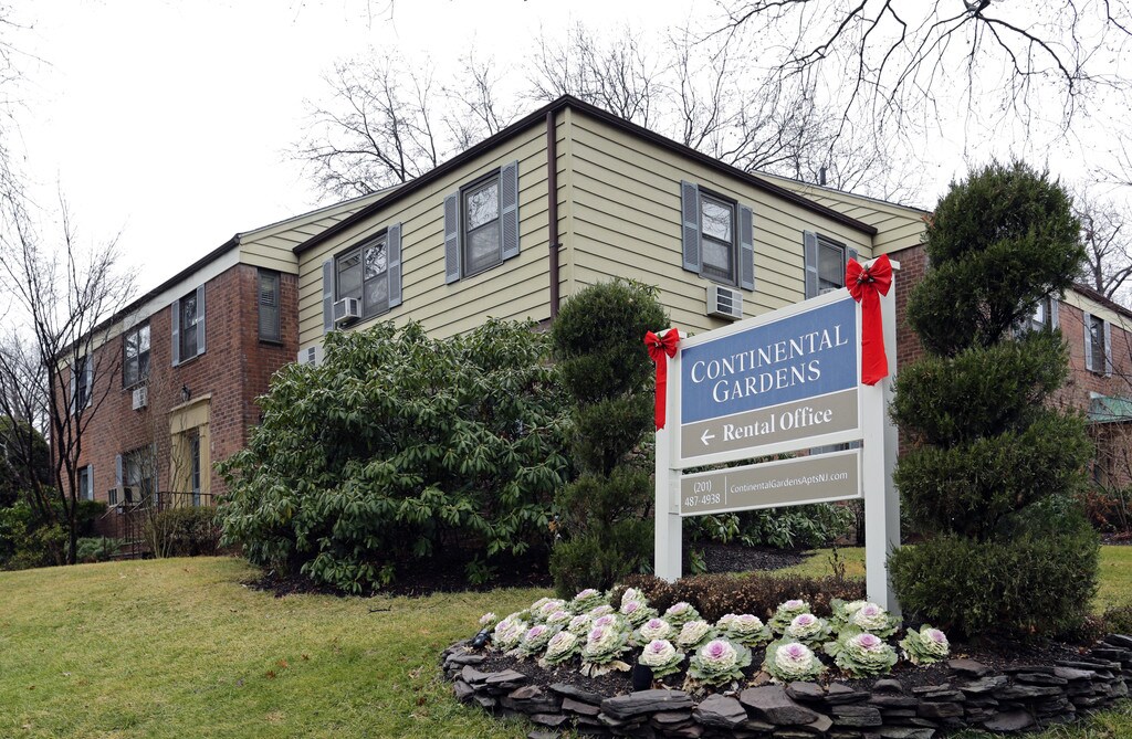 Continental Gardens Apartments in River Edge, NJ