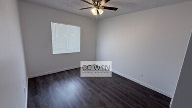 6041 W Crittenden Ln in Phoenix, AZ - Building Photo - Building Photo