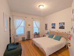 392 Washington St, Unit 1 in Somerville, MA - Foto de edificio - Building Photo