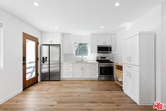 4219 Moore St in Los Angeles, CA - Building Photo - Building Photo