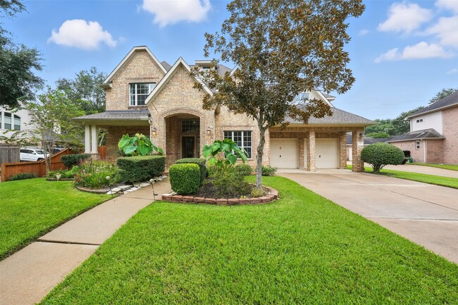 property at 3303 Charleston Ct