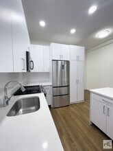 WEST 58 STREET, Unit 4C in New York, NY - Foto de edificio - Building Photo