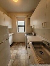 1144 Commonwealth Ave, Unit 21 in Boston, MA - Building Photo - Building Photo
