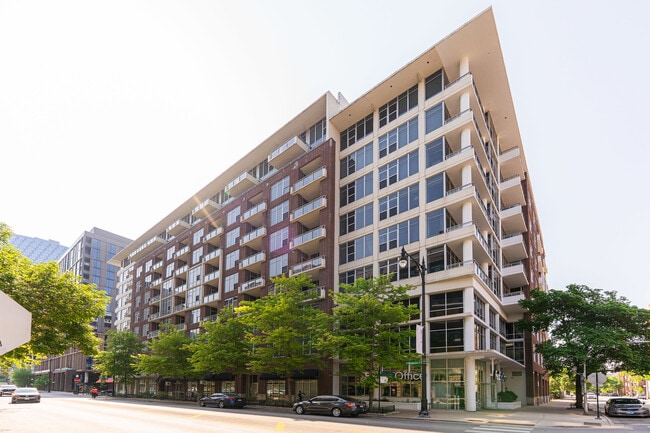 property at 901 W Madison St