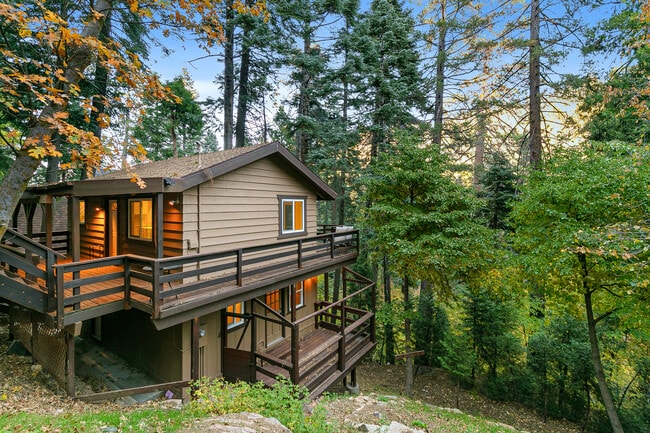 property at 729 Rhine Rd