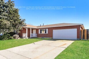 5030 Worchester St in Denver, CO - Building Photo